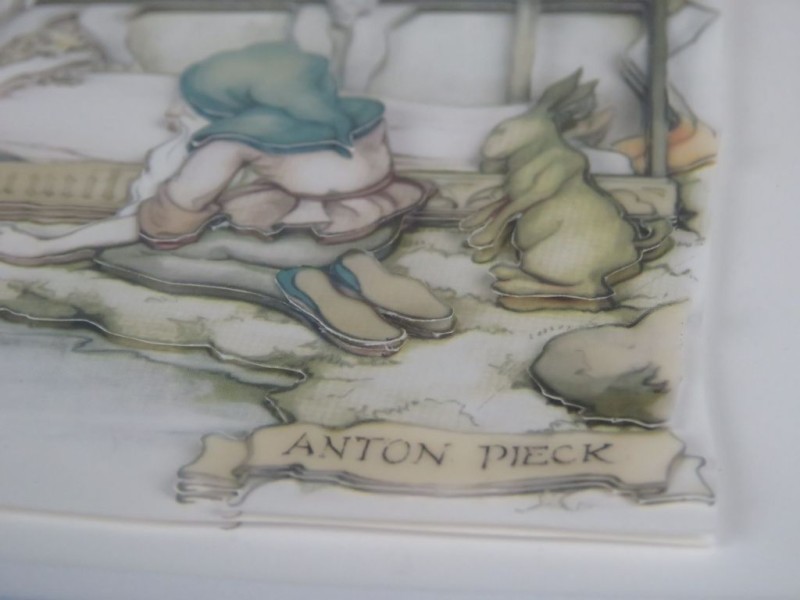 Reliëfkader Anton Piek "Sneeuwwitje"