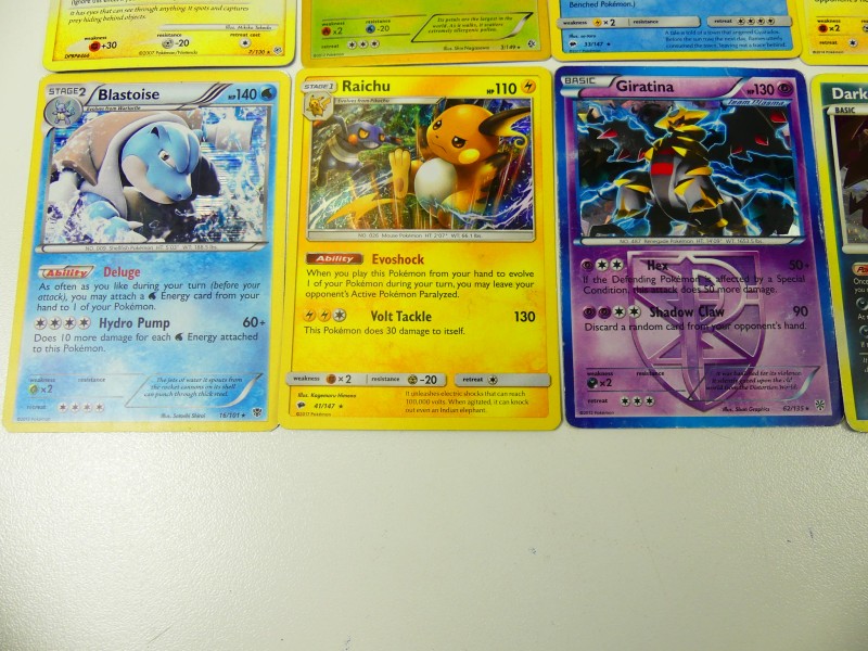 Pokémon Holo cards - 50 stuks