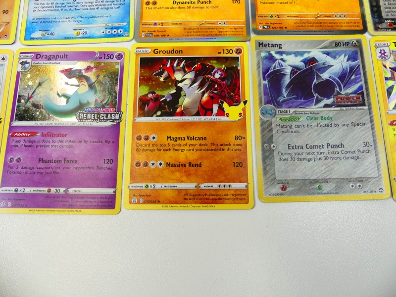 Pokémon Holo cards - 50 stuks