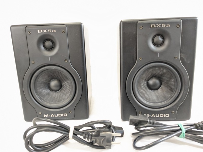 M-Audio BX5a Deluxe [UPDATE: 2 ingedeukte tweeters]