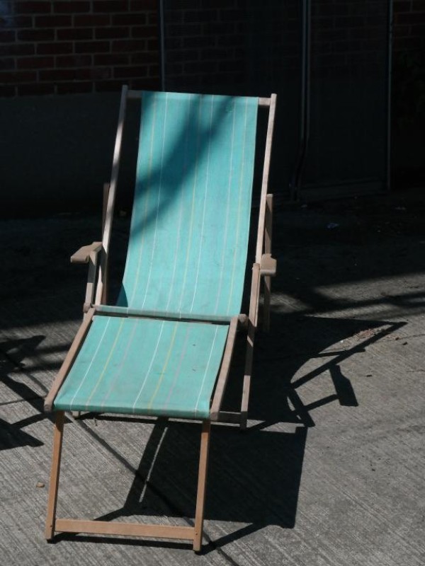 3 vintage houten vouwstoelen