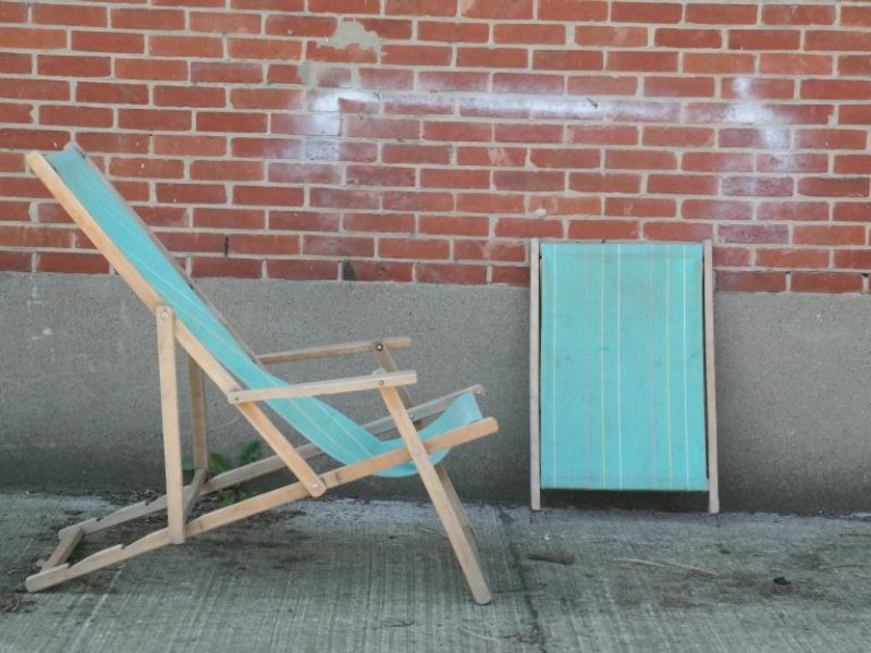 3 vintage houten vouwstoelen