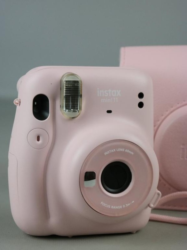 Instax 11