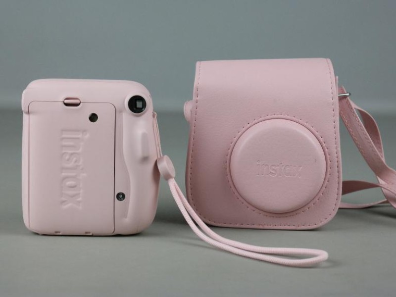 Instax 11