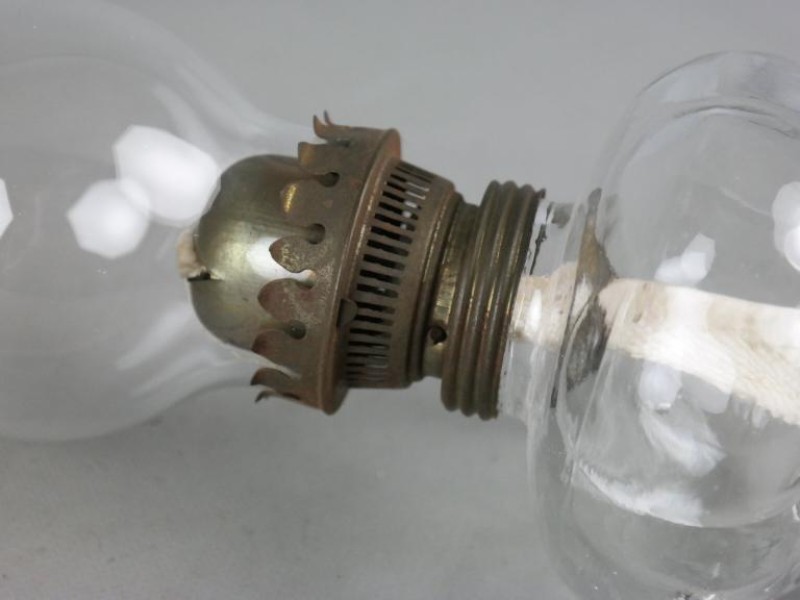 Elegante vintage glazen olielamp