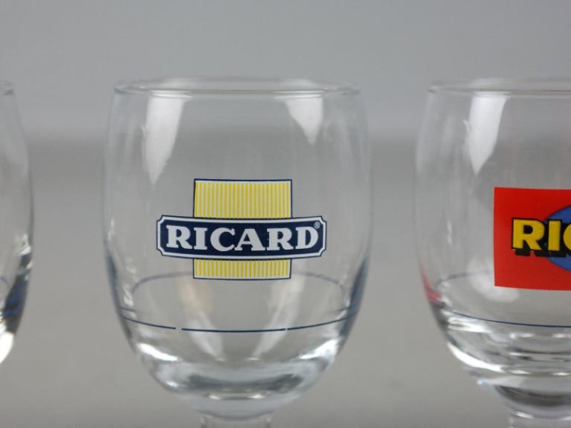 4 Ricard glazen