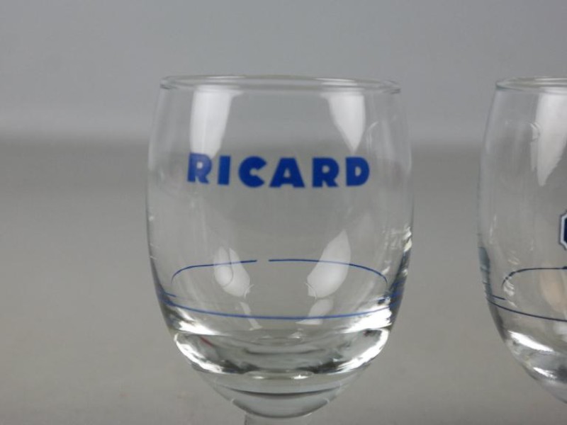 4 Ricard glazen