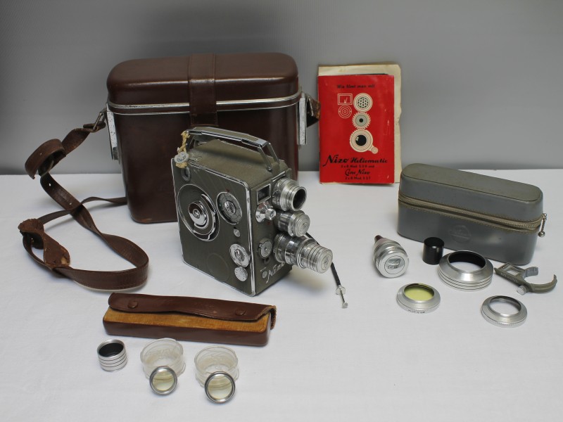 Vintage filmcamera "Nizo Heliomatic" (Art. 868)