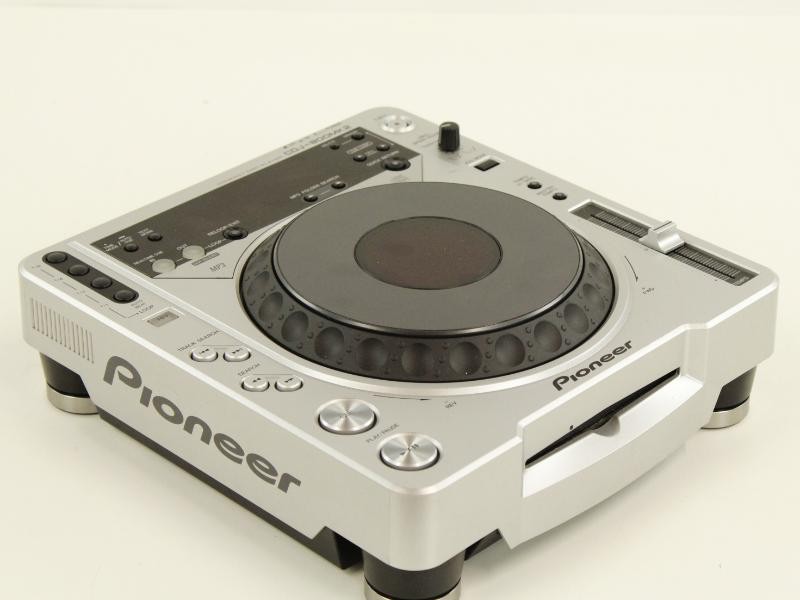 Pioneer CDJ-800MK2