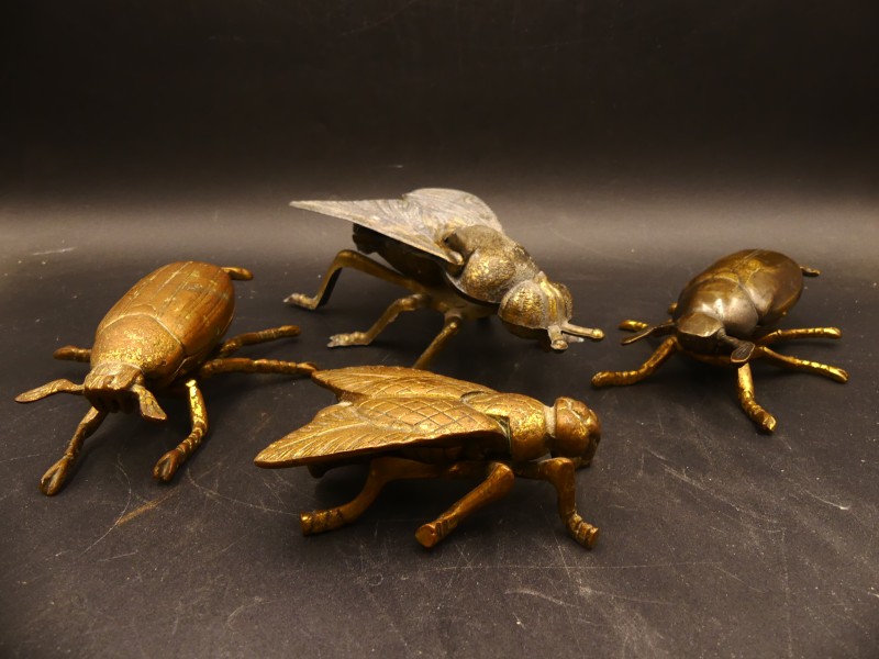 Insecten asbak Figuren