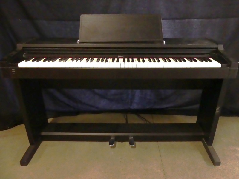 Roland HP 1700L