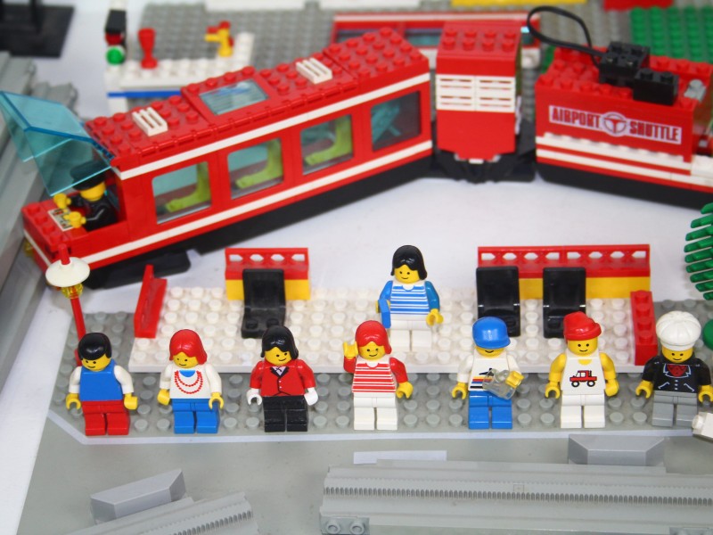 Lego 6399 - Legoland Airport Shuttle - 1990