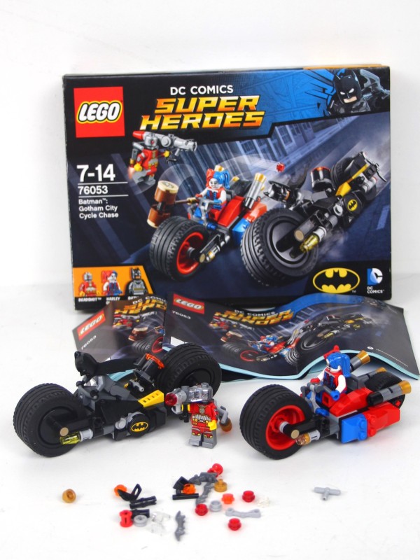 Lego 76053 - DC Super Heroes - Batman Gotham City Cycle chase (update: nu wel compleet)