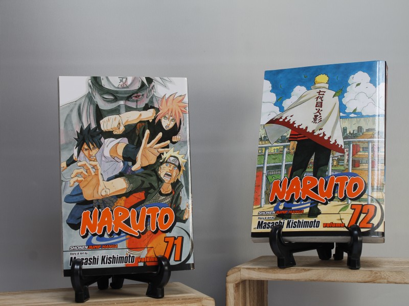 Naruto- Manga- Volume 71 en 72  by  Masashi Kishimoto (Art. 930 A)