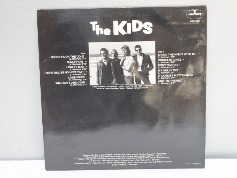 Elpee "The Kids - Black out" (Art. 937)