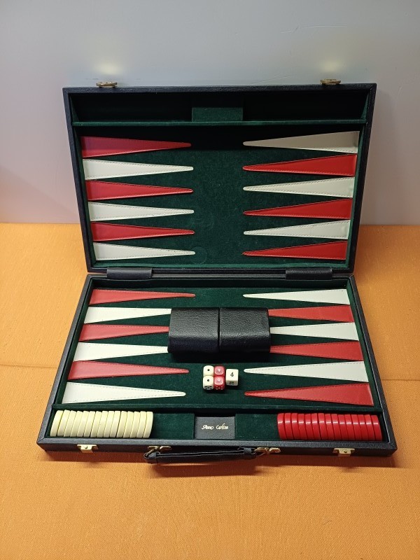 Anne Carlton backgammon set