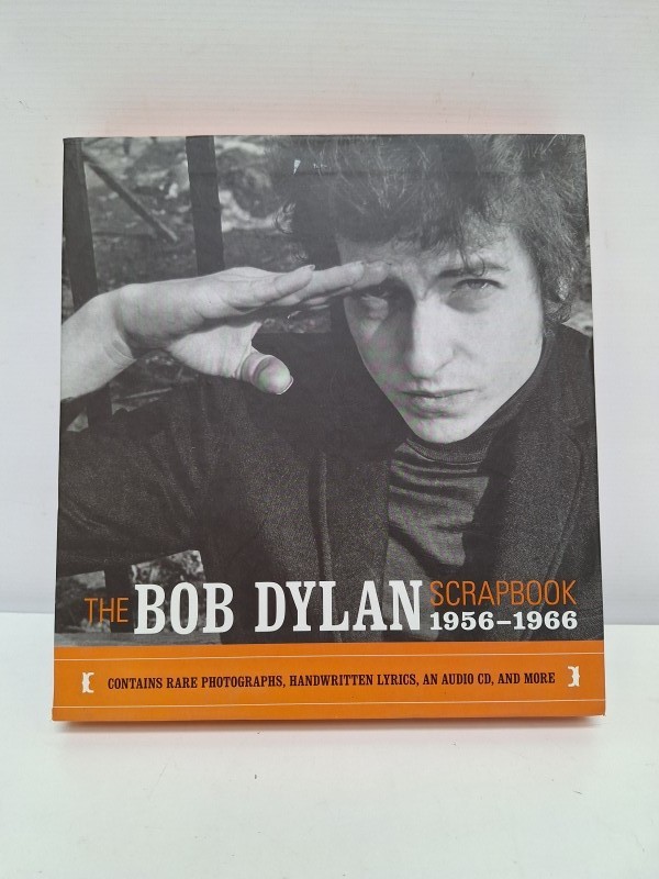 Boek: The Bob Dylan scrapbook 1956-1966