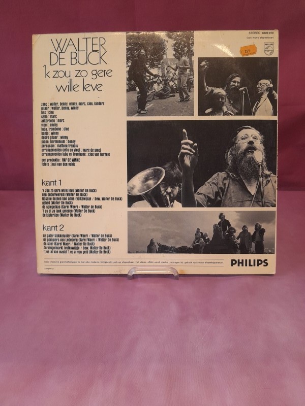 3 Lp's en 3 singles Walter De Buck