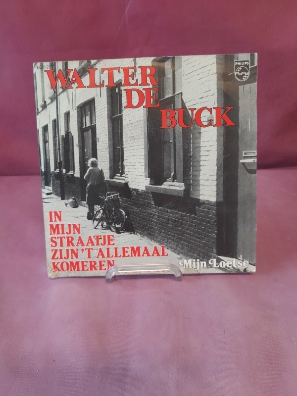 3 Lp's en 3 singles Walter De Buck