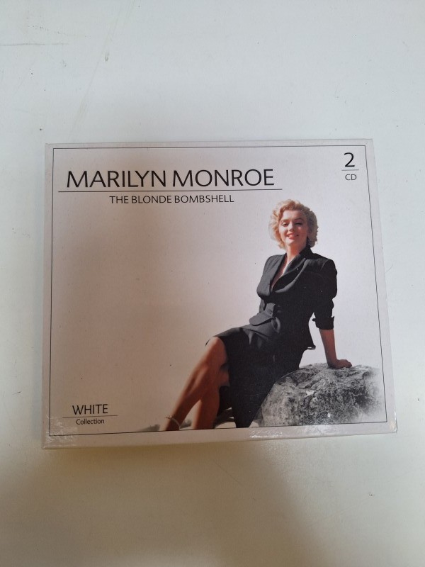 Set Marilyn Monroe items