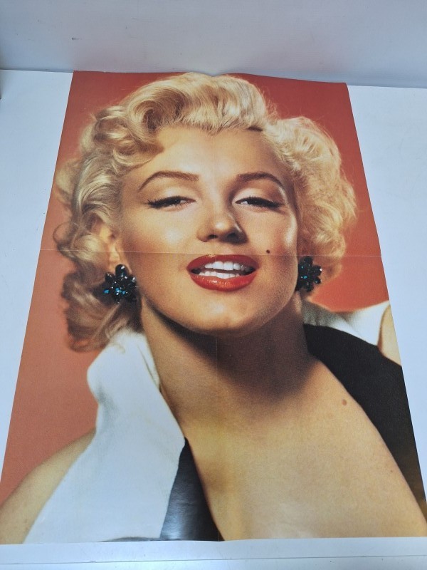 Set Marilyn Monroe items