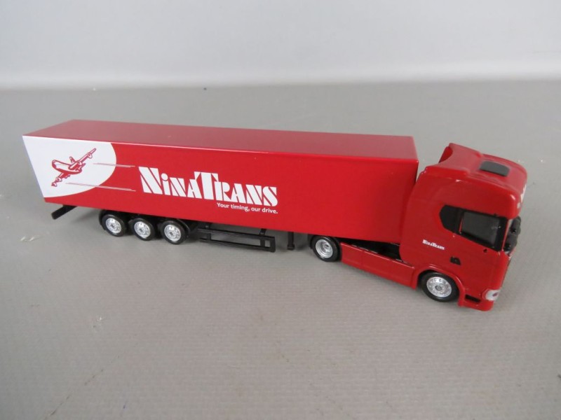 Model vrachtwagen - NinaTrans Scania in originele verpakking