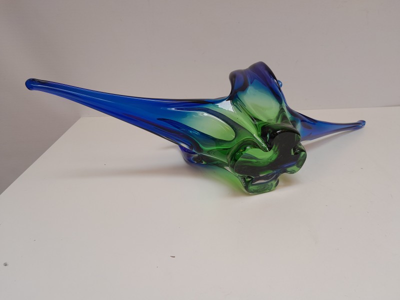 Sierlijke blauw groene schaal - Murano