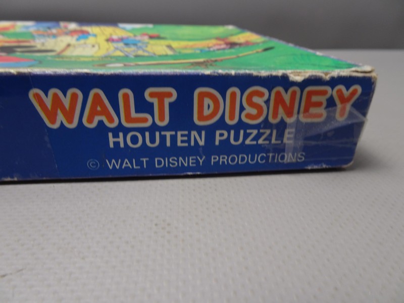 Vintage houten puzzel "Mickey Mouse and friends" (compleet)