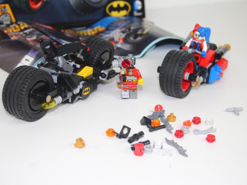 Lego 76053 - DC Super Heroes - Batman Gotham City Cycle chase (update: nu wel compleet)