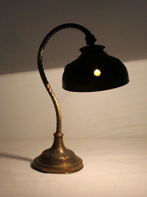 Vintage Art Nouveau bureaulamp