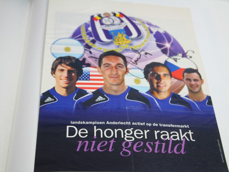 GIGANTISCHE collectie voetbal handtekeningen - Club Brugge, Anderlecht, Standard, etc.