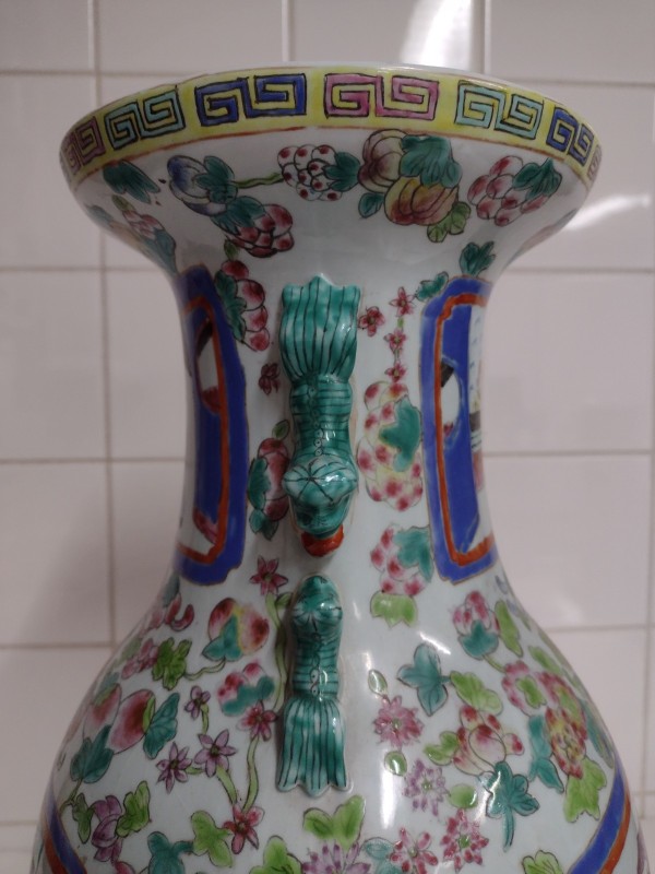 Chinese porseleinen balustervaas