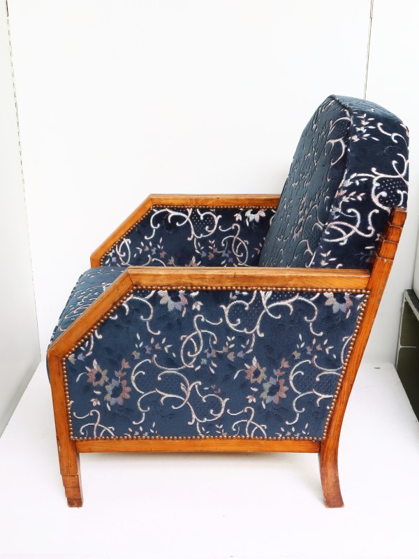 Art nouveau fauteuil