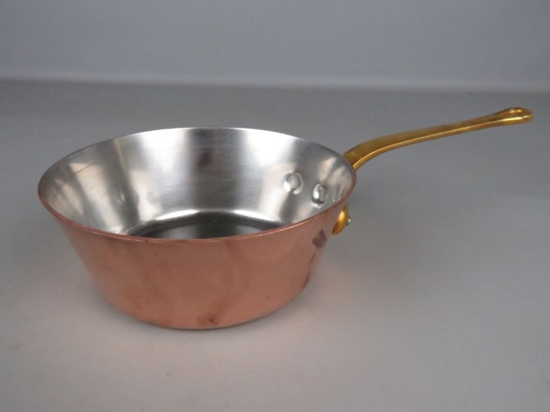 Copper cook pan