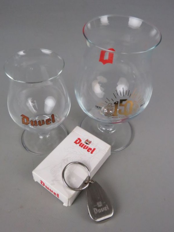 Duvel 15cl. en jubileumglas 150 jaar Duvel 33cl