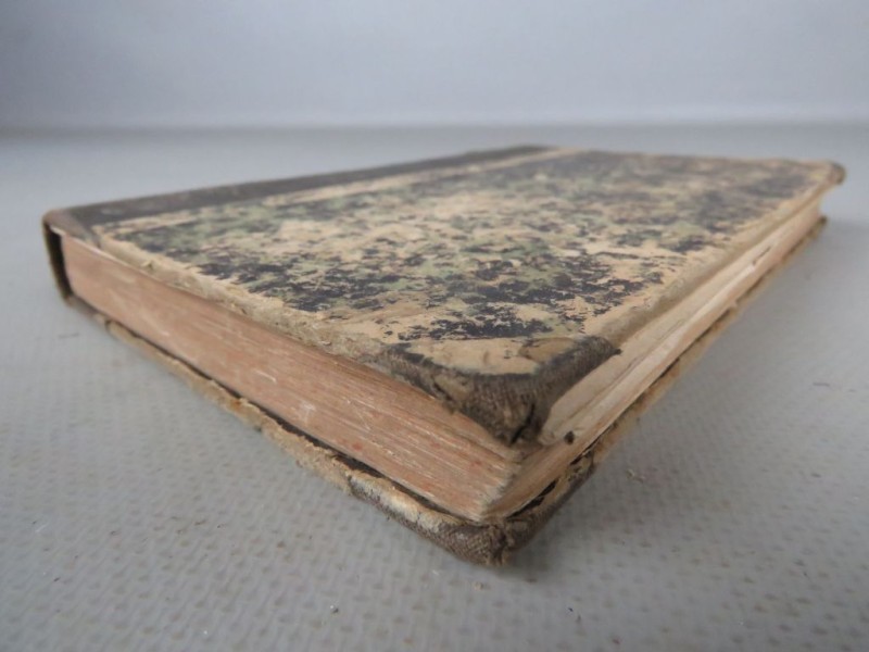 Pocket hardcover Franstalig "Une chaine invisible" tweede druk 1868.