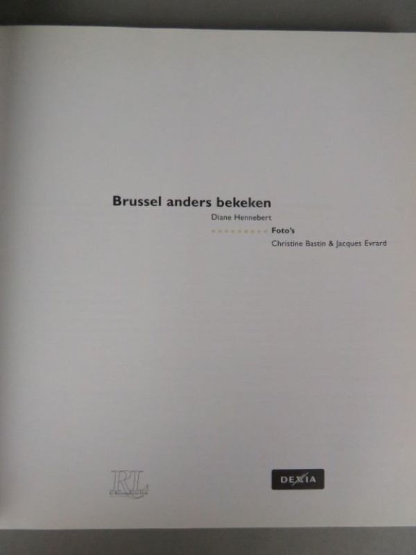 "Brussel anders bekeken" 2002.