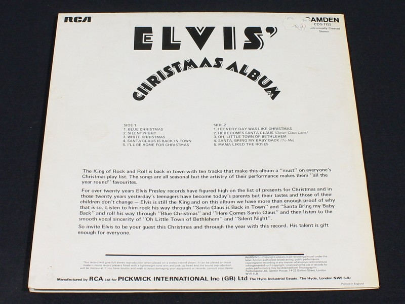 Vintage 12" vinyl Elvis' Christmas Album