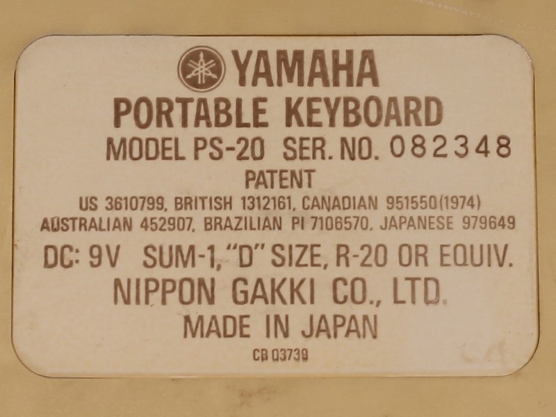 Vintage Yamaha portable keyboard