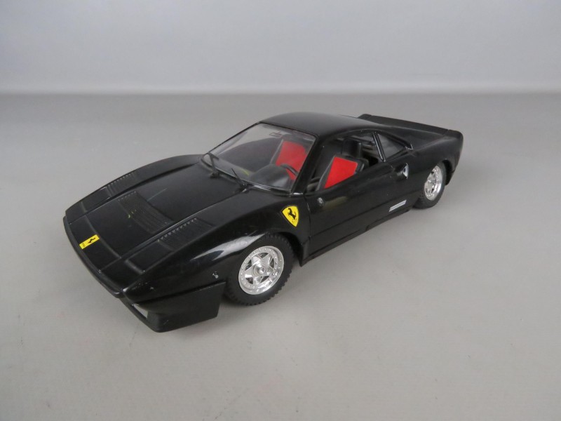 Polistil modelauto Ferrari 288 GTO