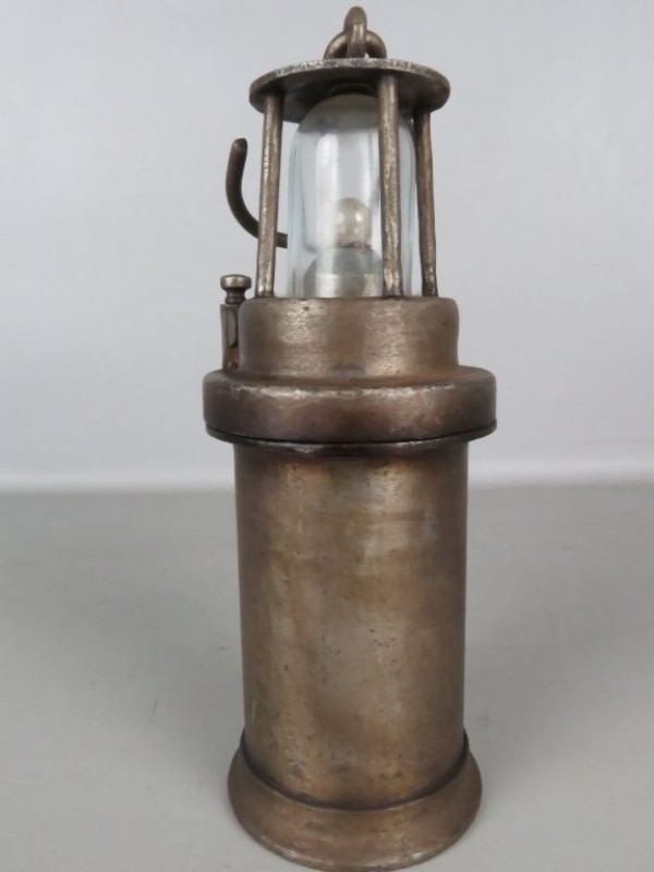 Potlamp of mijnwerkerslamp