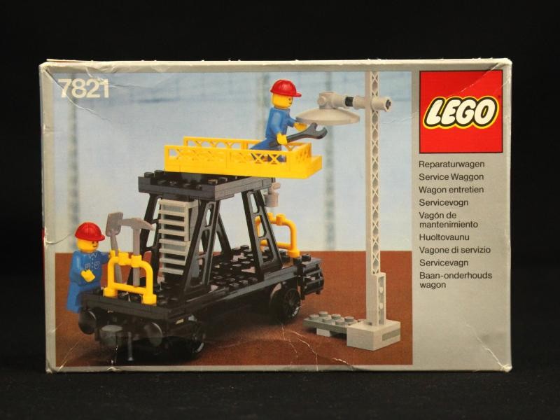 Lot van 2 Vintage LEGO Sets in Originele Dozen (Ongecontroleerd)