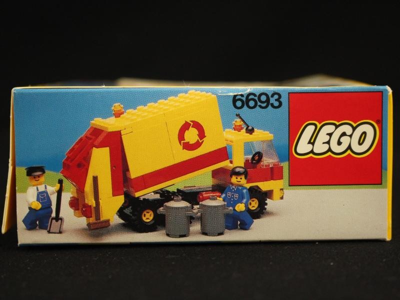 Lot van 2 Vintage LEGO Sets in Originele Dozen (Ongecontroleerd)