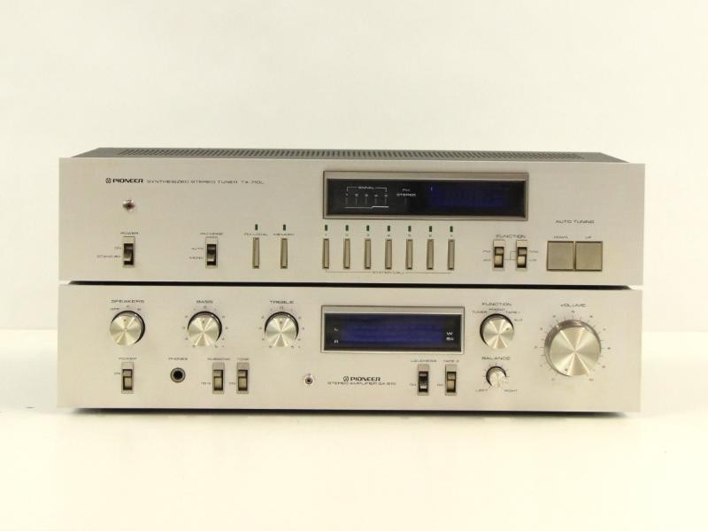 Pioneer Stereo Tuner TX-710L En Stereo Amplifier SA-610