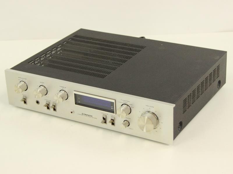 Pioneer Stereo Tuner TX-710L En Stereo Amplifier SA-610