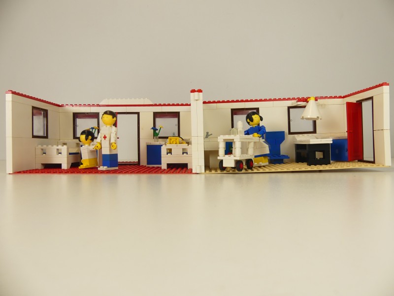 LEGO Hospital 231-1