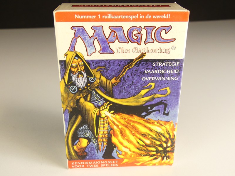 Wizard of the Coast : MAGIC THE GATHERING - 12x sealed Starter deck's