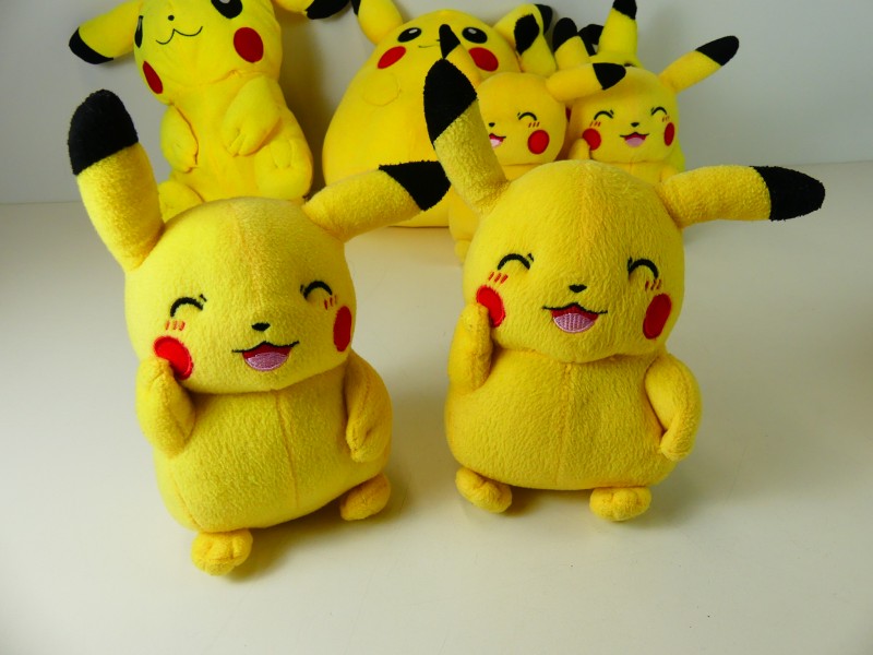 Pokémon knuffels Pikachu