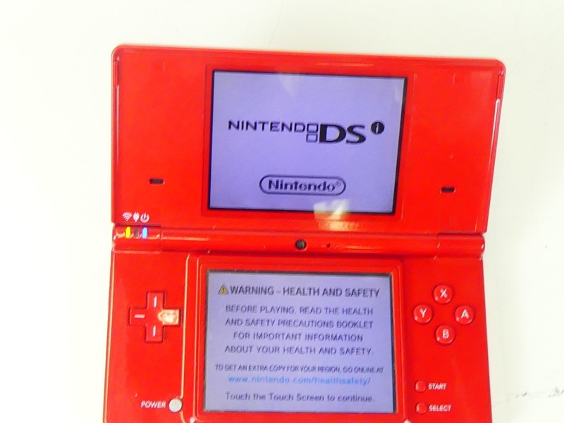 Nintendo Ds - Rood + Pokémon Diamond