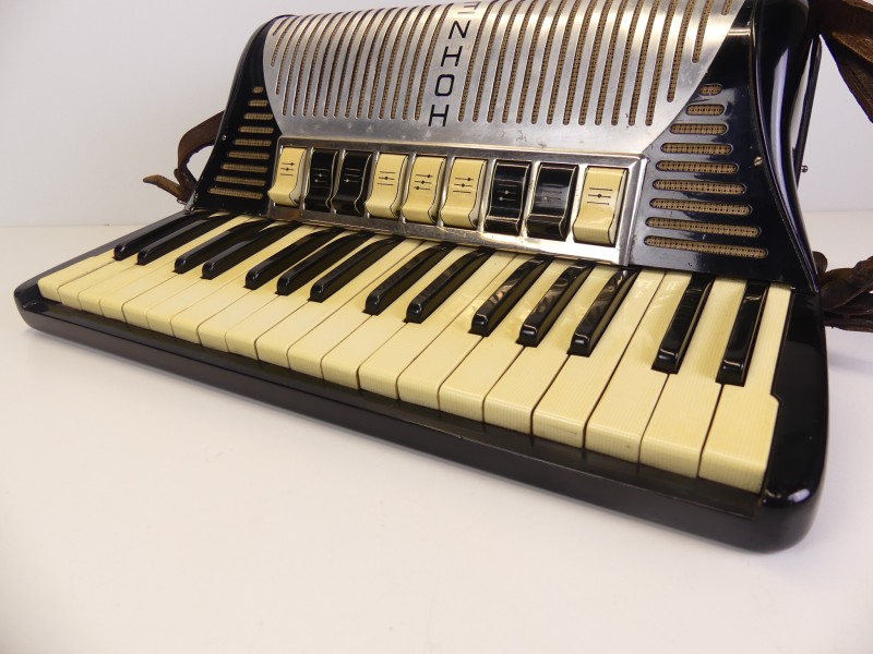 Hohner Tango II M